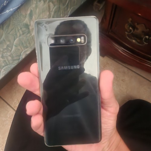 Samsung black smartphone - samsung,