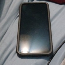 Samsung Smartphone Triple